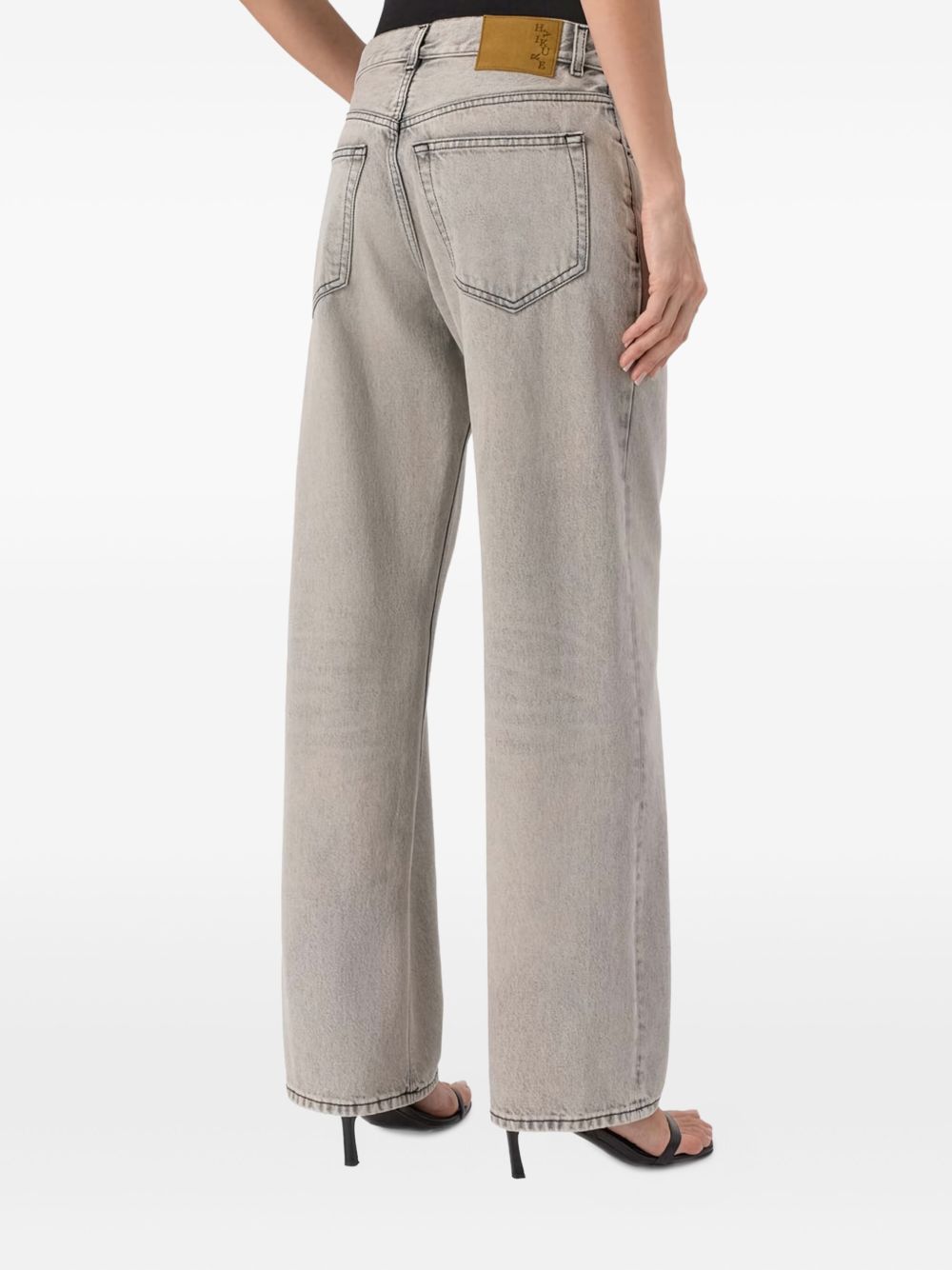 Haikure
Pantaloni grigi a cinque tasche