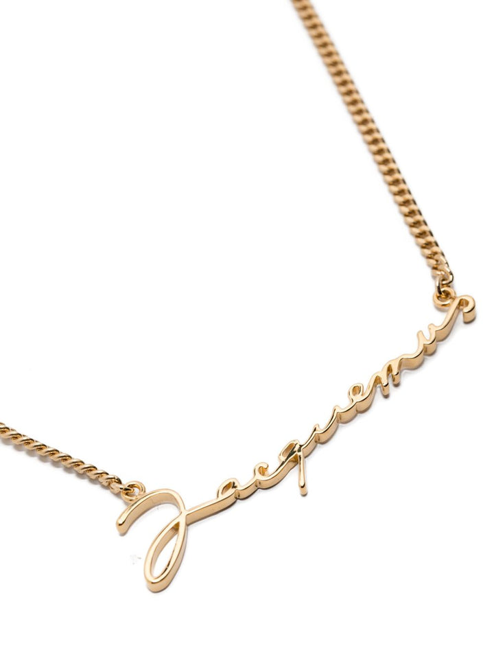 Jacquemus
Collana con logo lettering