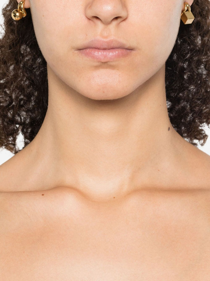 Jacquemus
Orecchini decorati a forma di Nodo