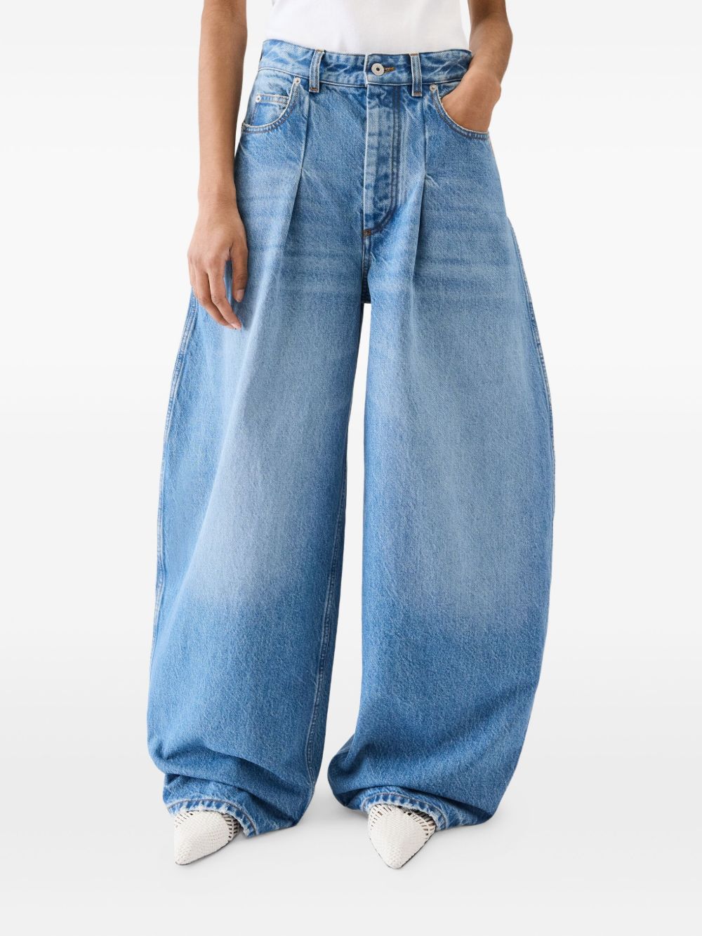 Jacquemus
Jeans Le De-Nîmes Ovalo con pieghe