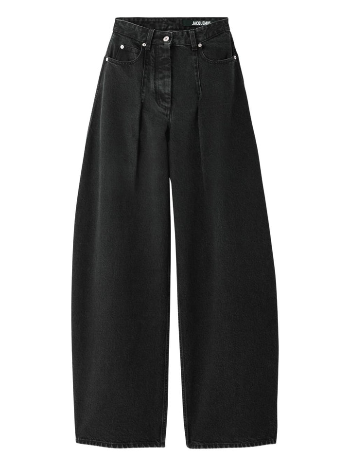 Jacquemus
Jeans a vita alta