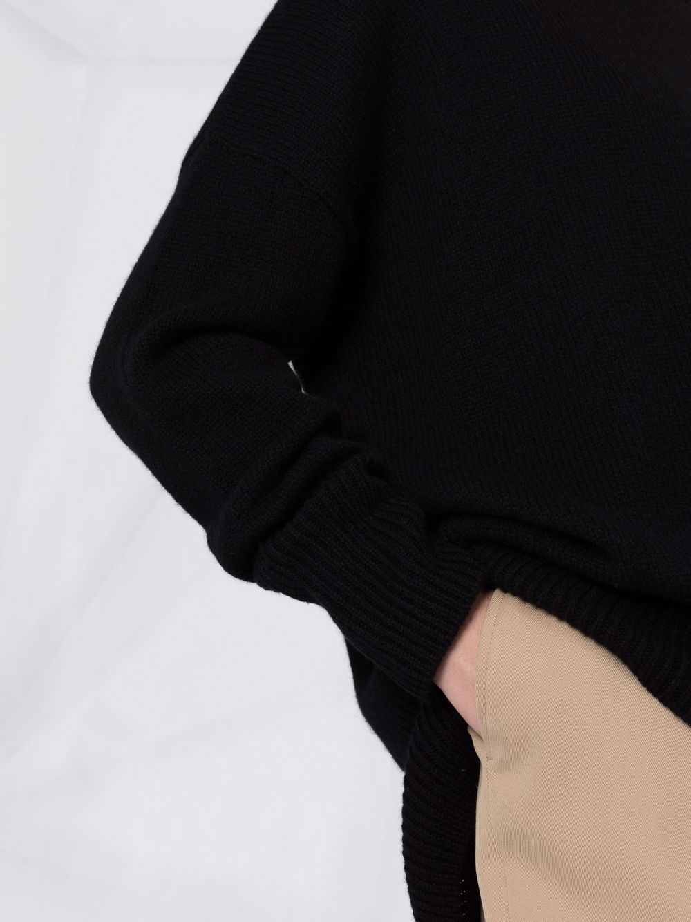 Lisa Yang
Maglione girocollo in cashmere nero