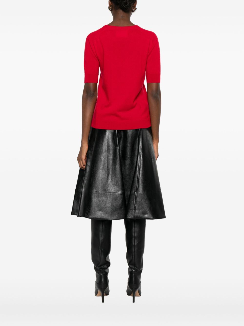 Lisa Yang
Maglia colore rosso