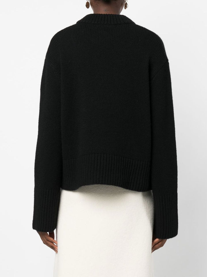 Lisa Yang
Maglione in cashmere nero