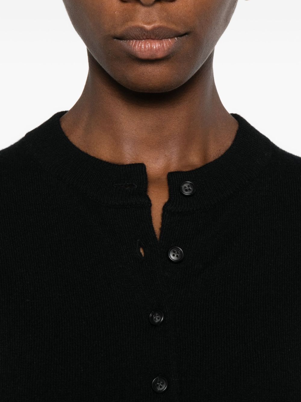Lisa Yang
Maglia cardigan in lana