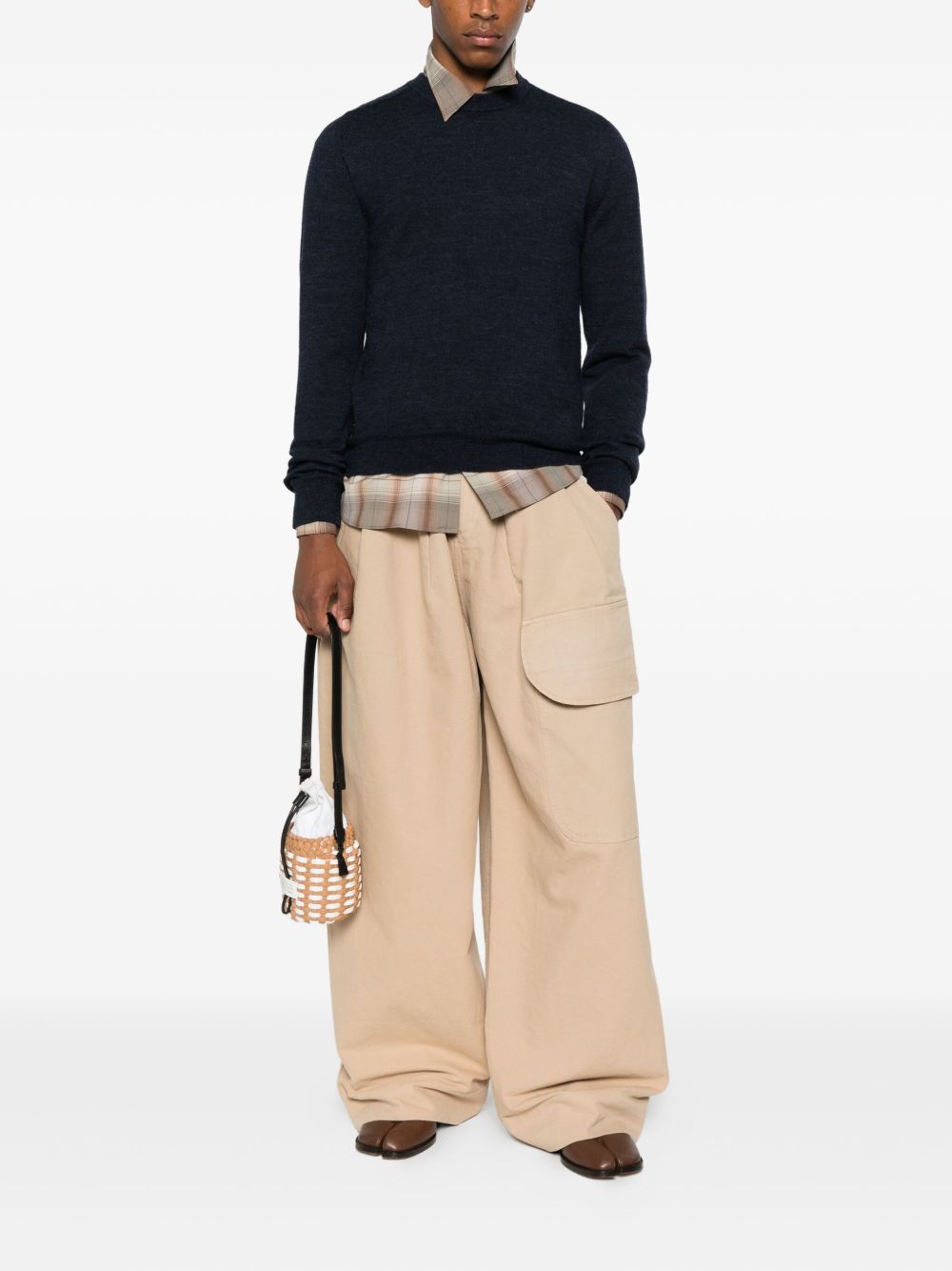 Maison Margiela
Maglione di lana blu scuro