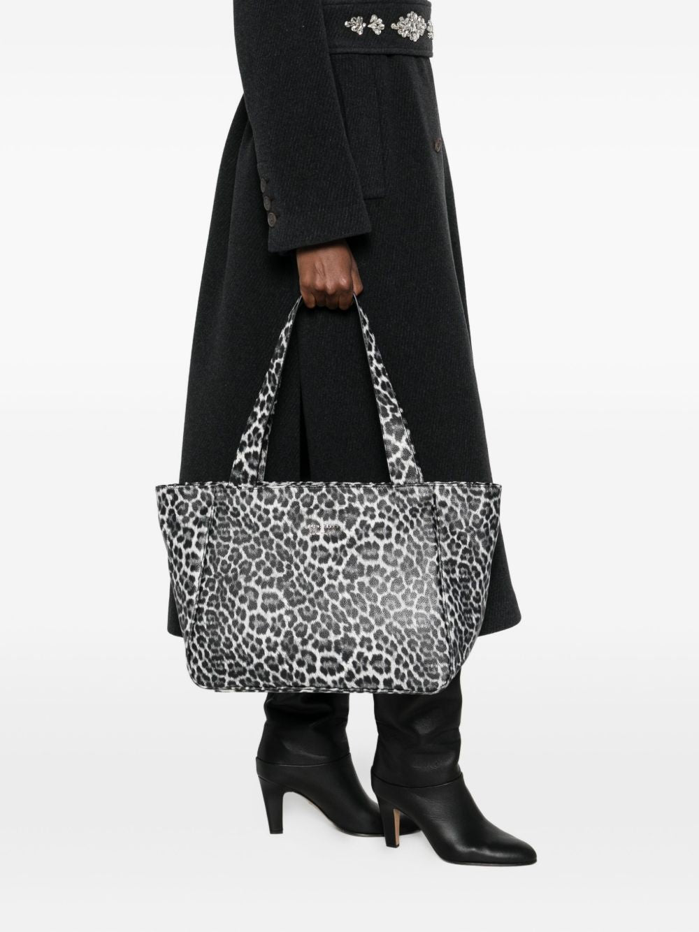 Marc Ellis Borsa a tracolla