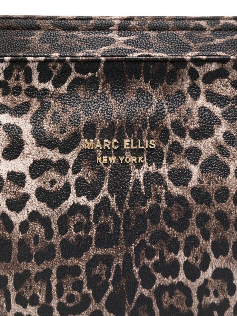 Marc Ellis Borsa a tracolla