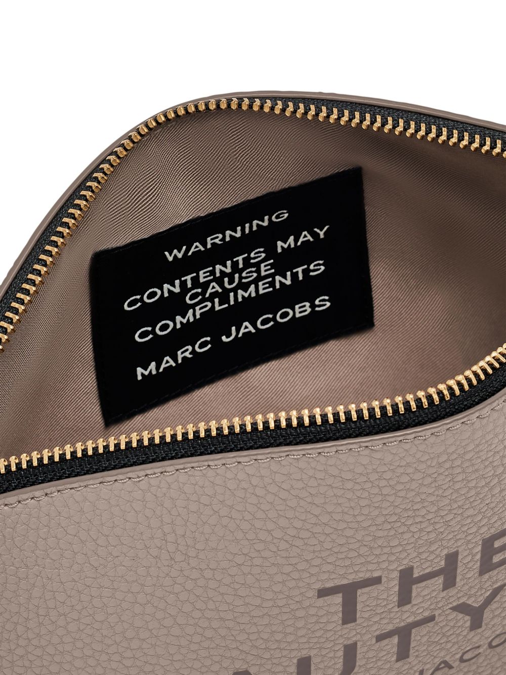 Marc Jacobs
Pochette