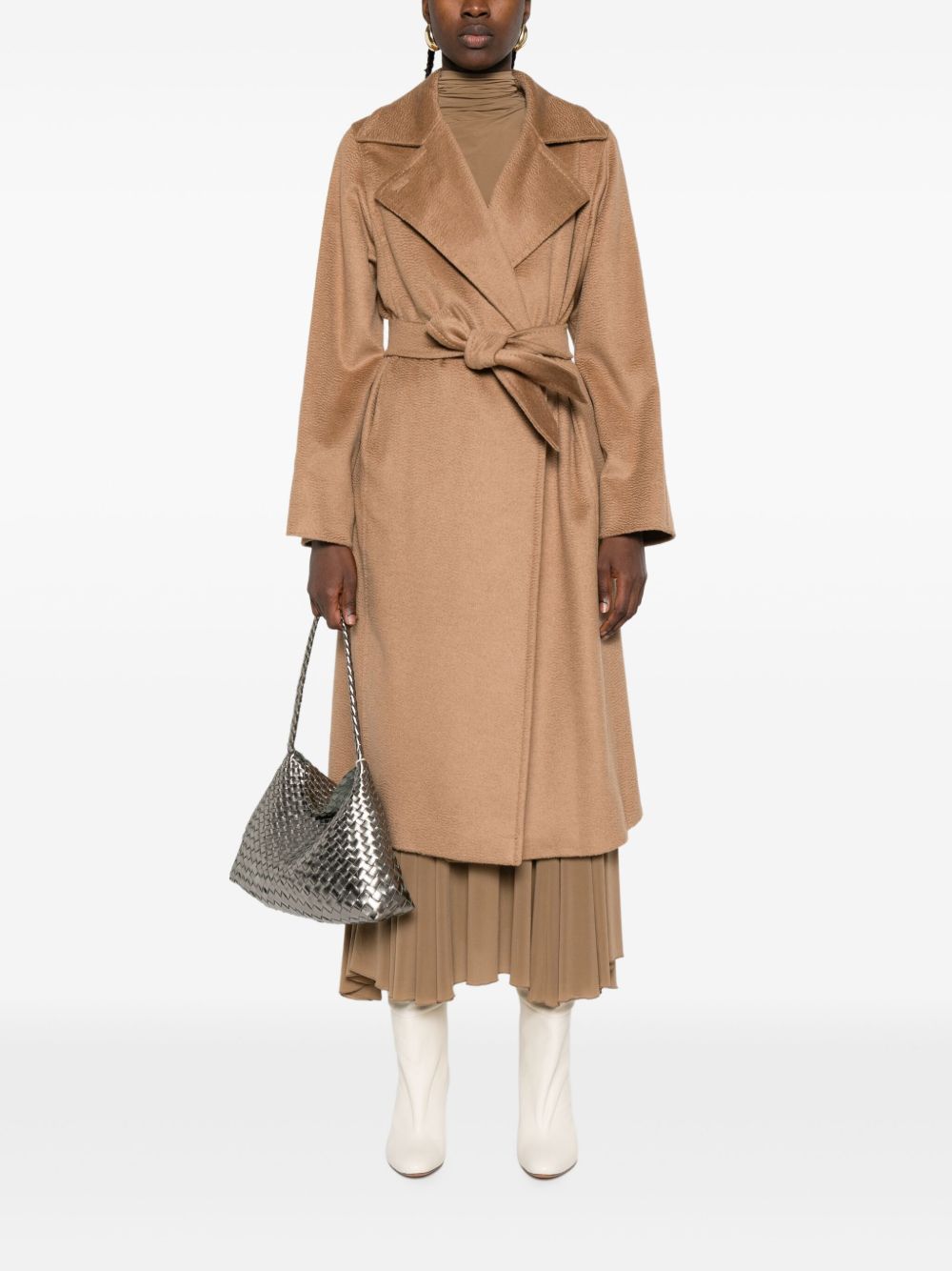 Max Mara
Cappotto con cintura