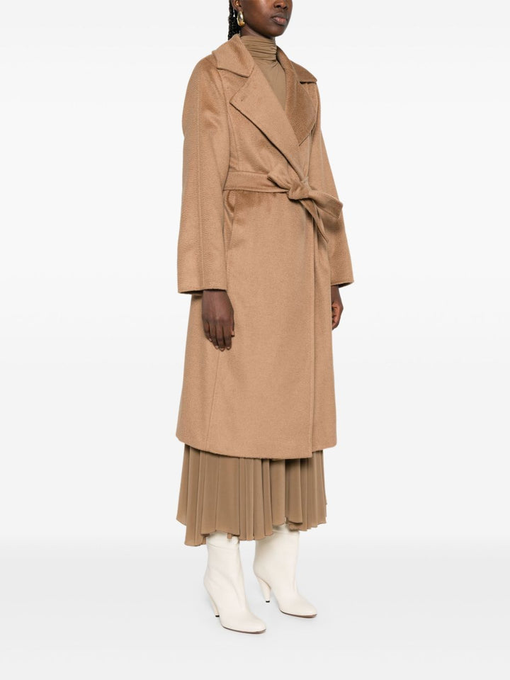 Max Mara
Cappotto con cintura