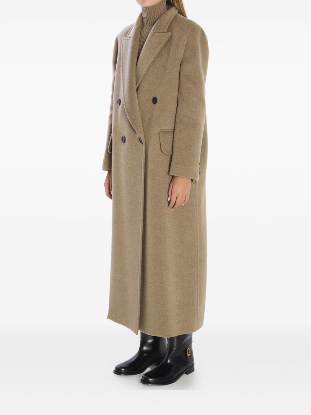 Max Mara
Cappotto Armonia con revers a lancia