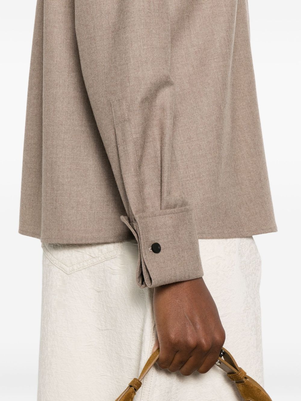 Max Mara
Camicia con bottoni sui polsini