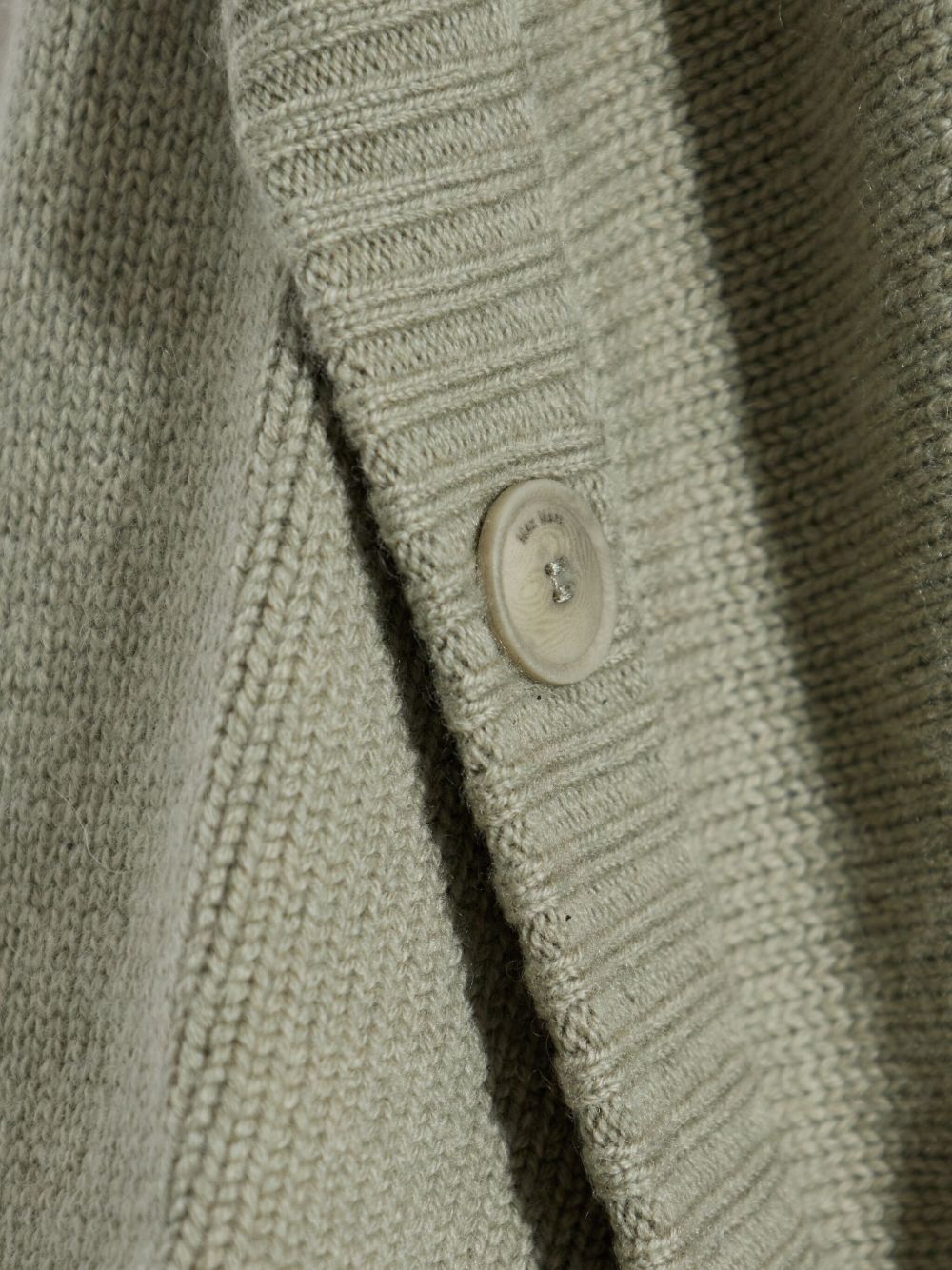 Max Mara
Cardigan con cappuccio
