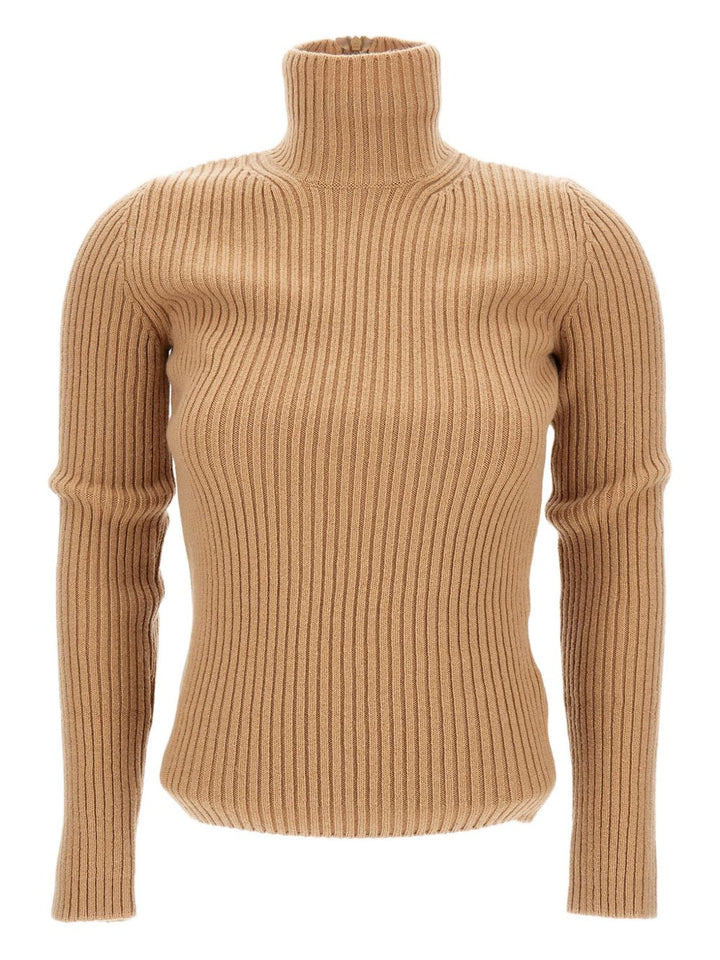 Max Mara
Maglione a coste con collo alto