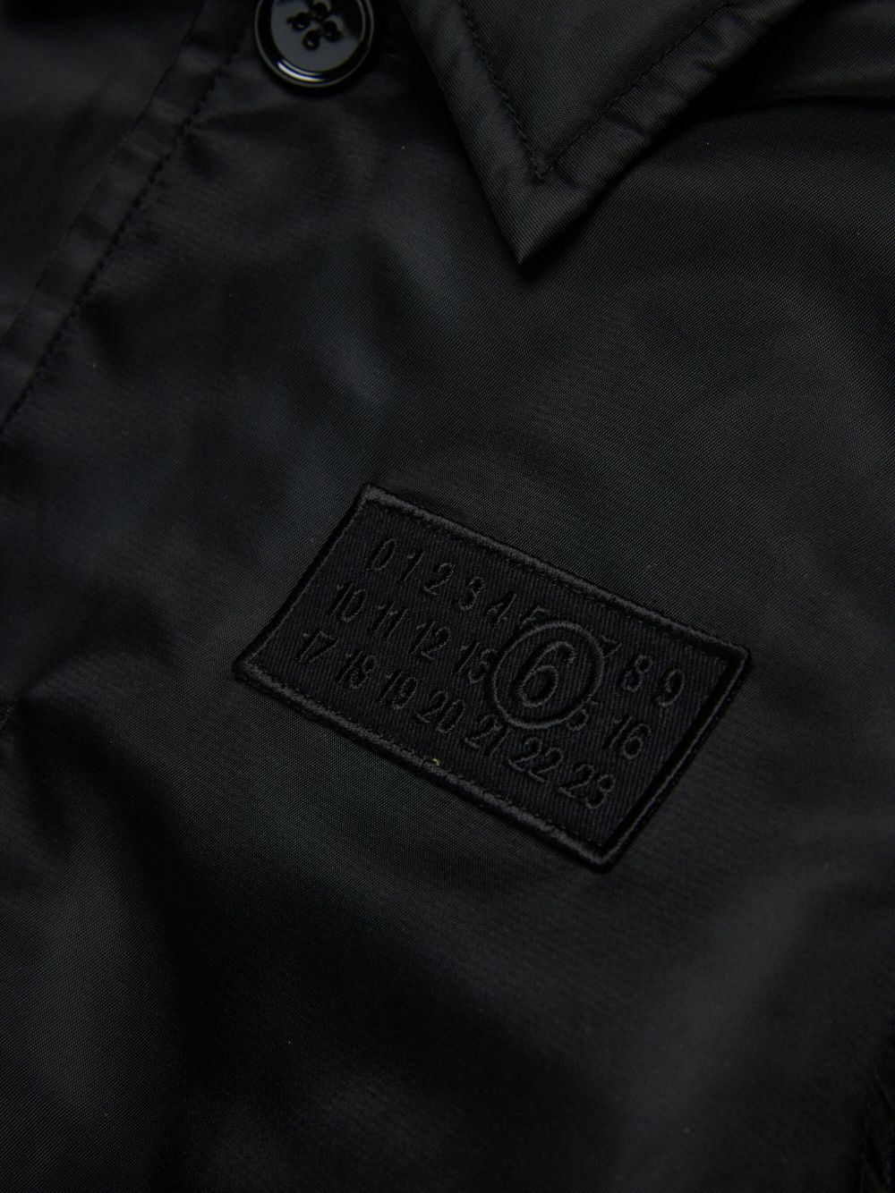 MM6 Maison Margiela Kids
Giacca con applicazione logo