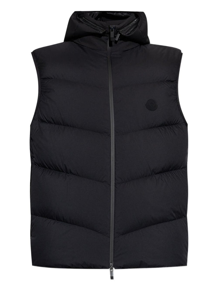 Moncler
Gilet trapuntato con cappuccio