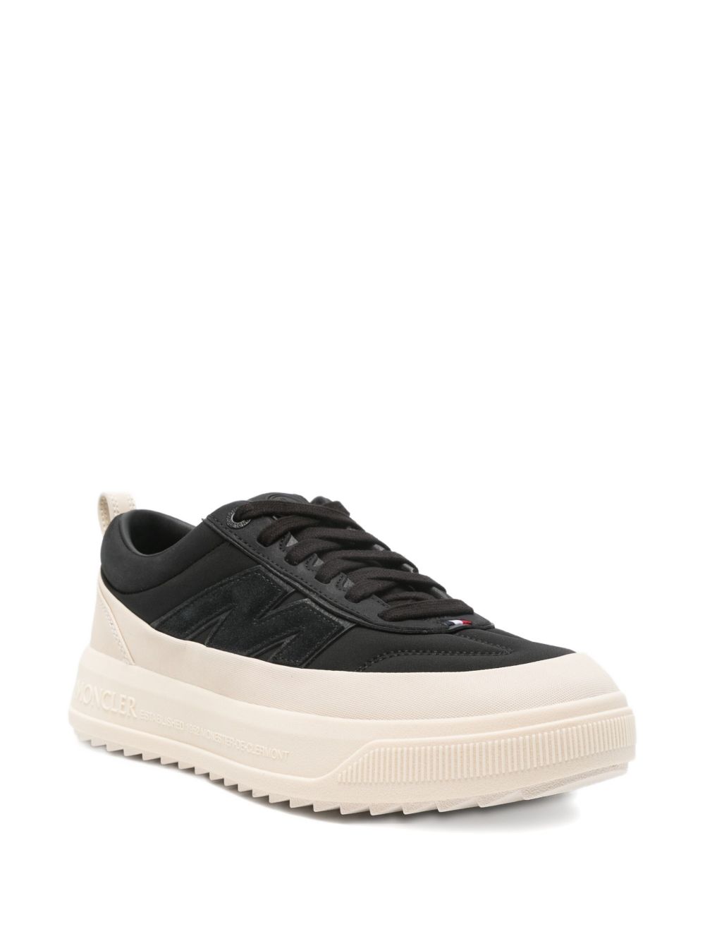 Moncler
Sneakers Altive in pelle