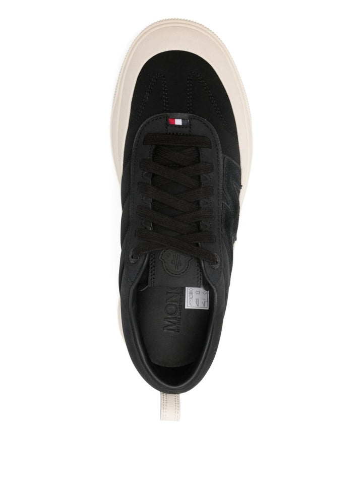 Moncler
Sneakers Altive in pelle
