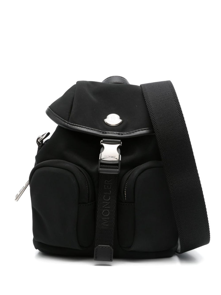 Moncler
Zaino nero con fibbia
