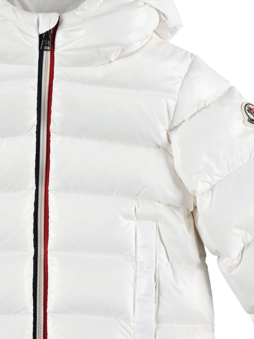 Moncler Enfant
Giacca New Aubert con cappuccio