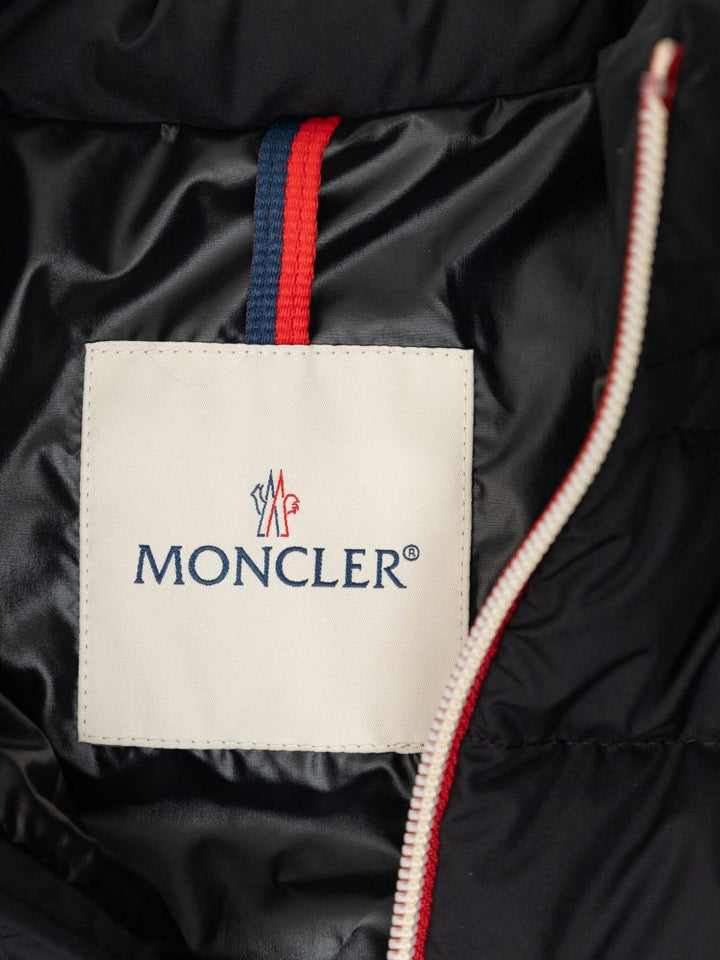 Moncler Enfant
Piumino Serapio