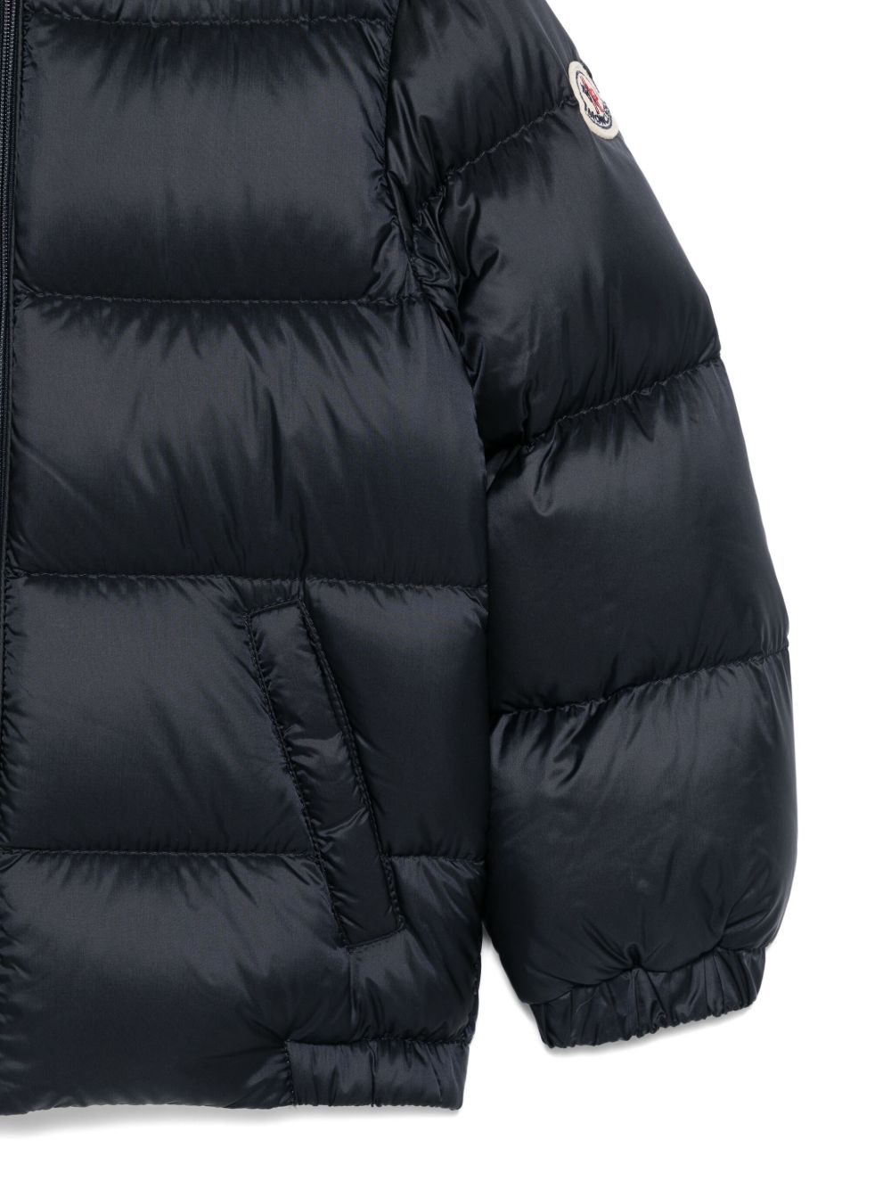 Moncler Enfant
Piumino con cappuccio