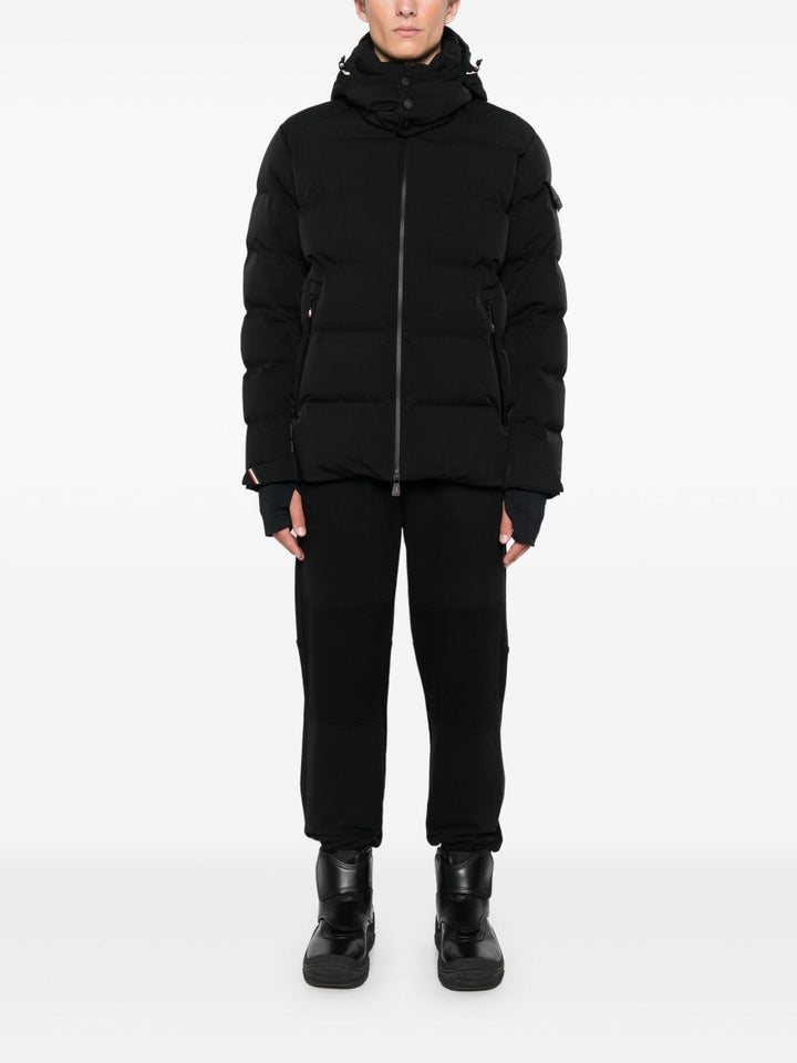 Moncler Grenoble
Piumino da sci Montgetech con cappuccio