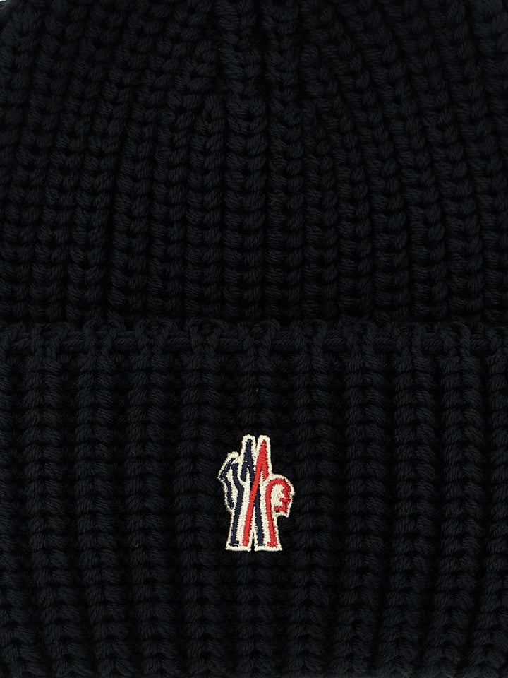 Moncler Grenoble
Berretto a coste con applicazione