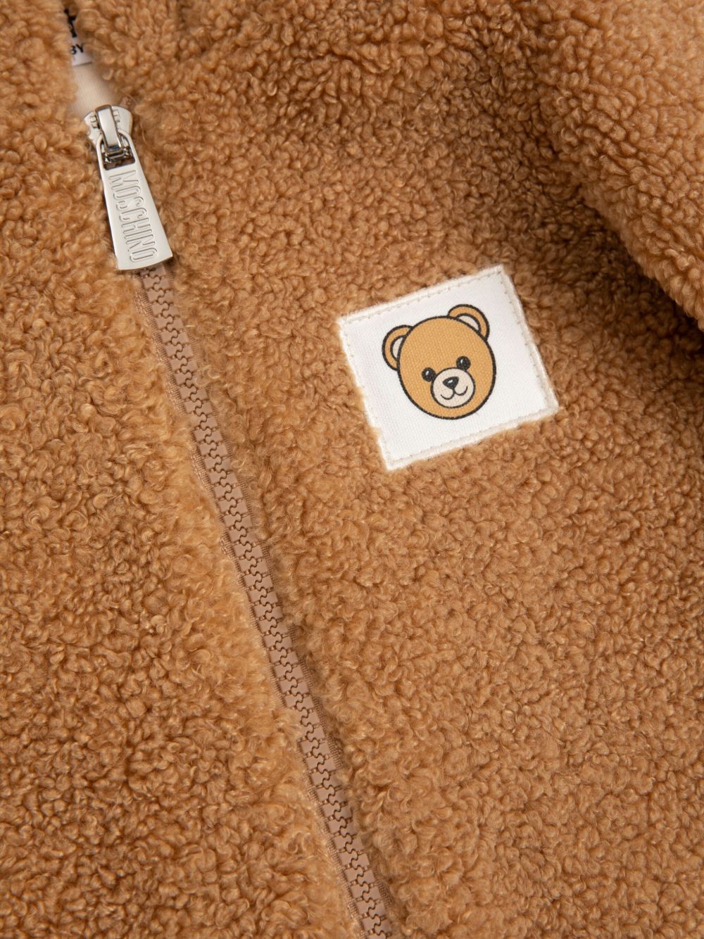 Moschino Kids Tuta intera con cappuccio in pelliccia sintetica