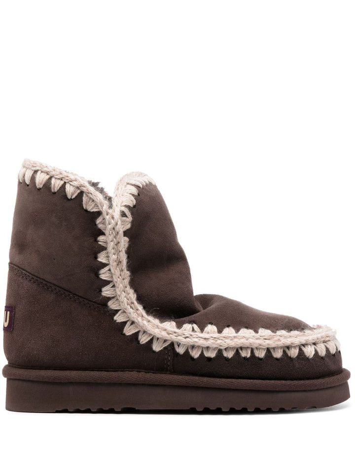 "Eskimo" boots
