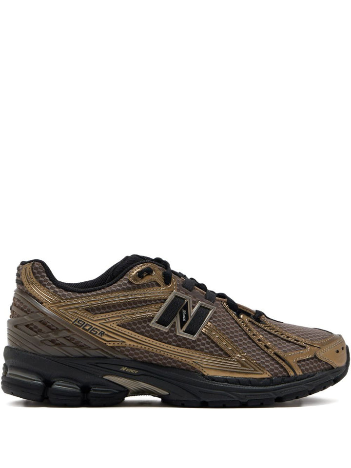 New Balance
1906R
