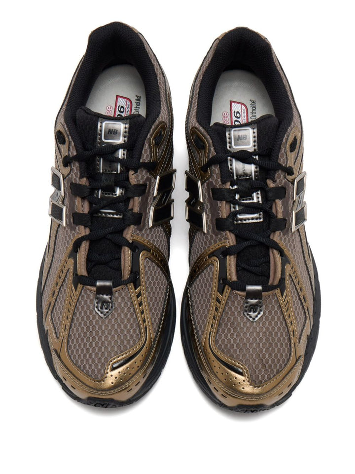 New Balance
1906R
