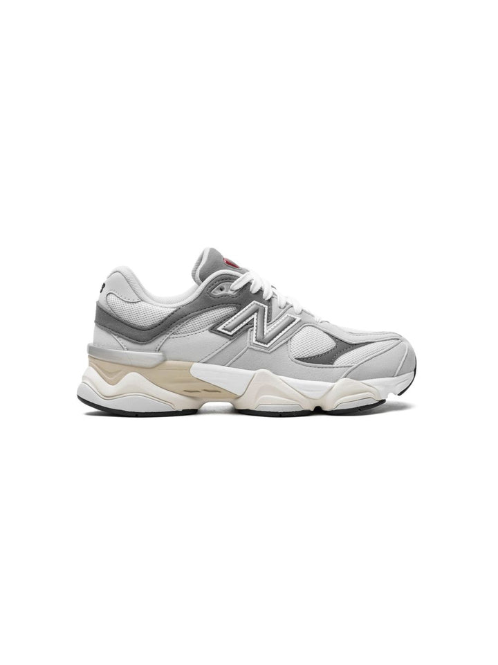 New Balance Kids
Sneakers 9060