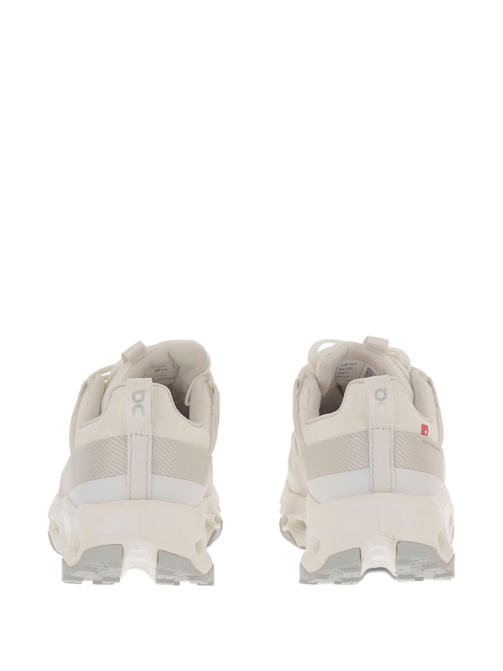 ON Running
Sneakers