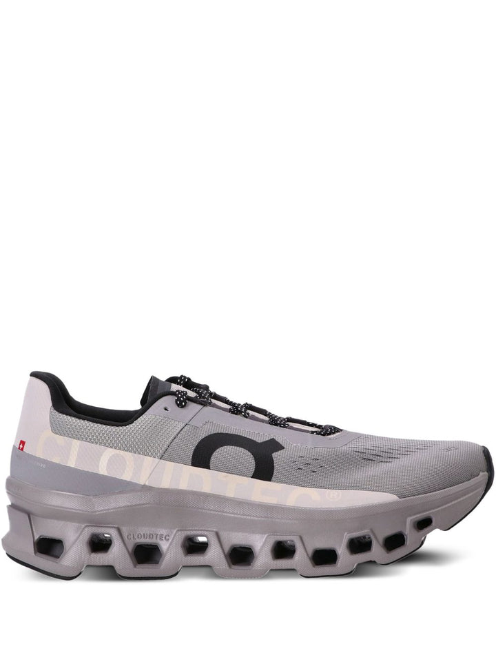 On Running
Sneakers color grigio