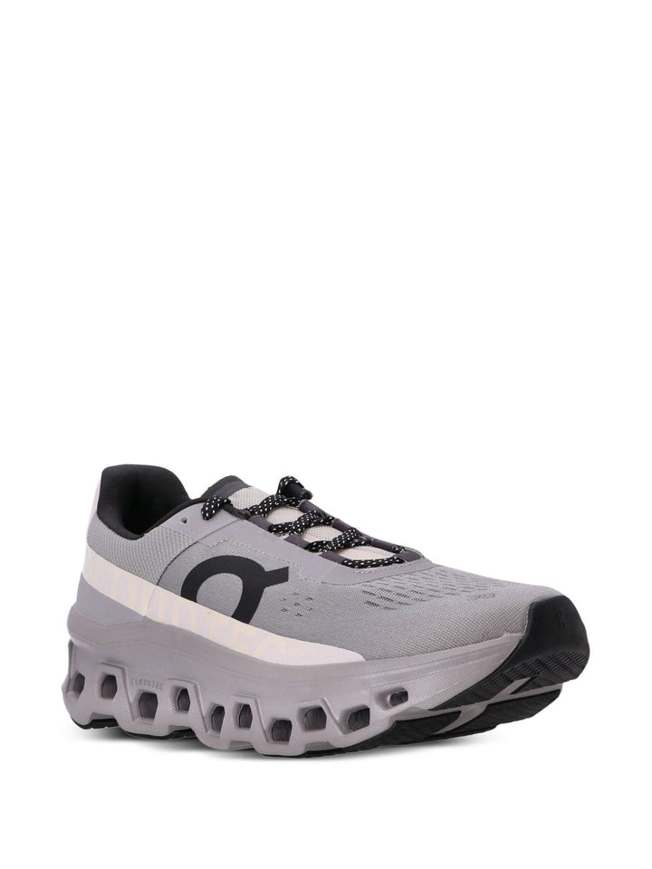 On Running
Sneakers color grigio