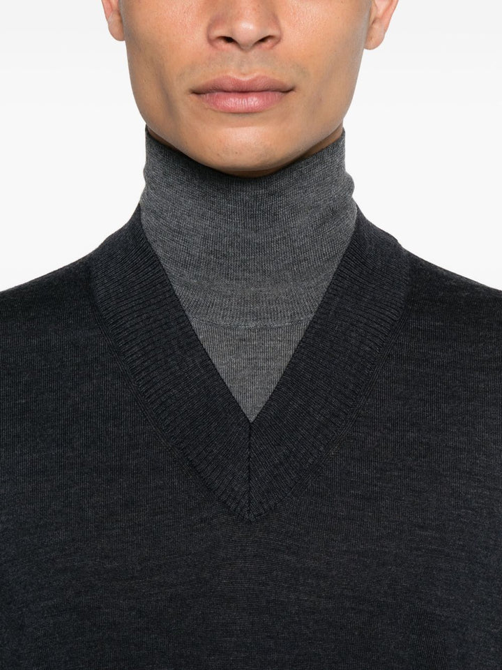 Paolo Pecora
Maglione grigio