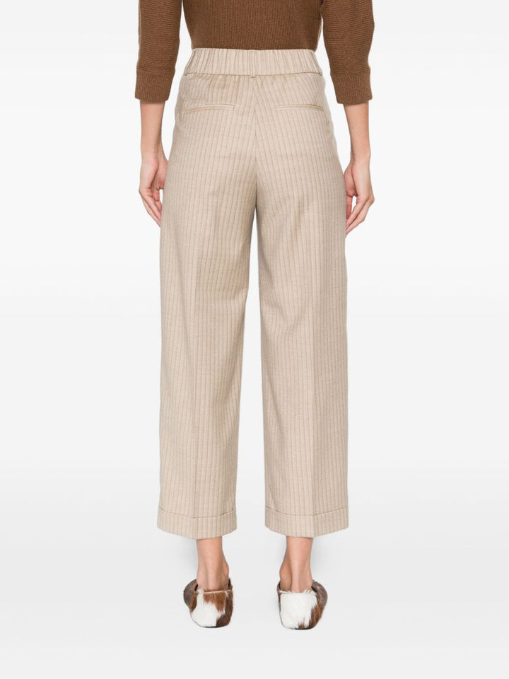 Peserico
Pantaloni gessati con piega