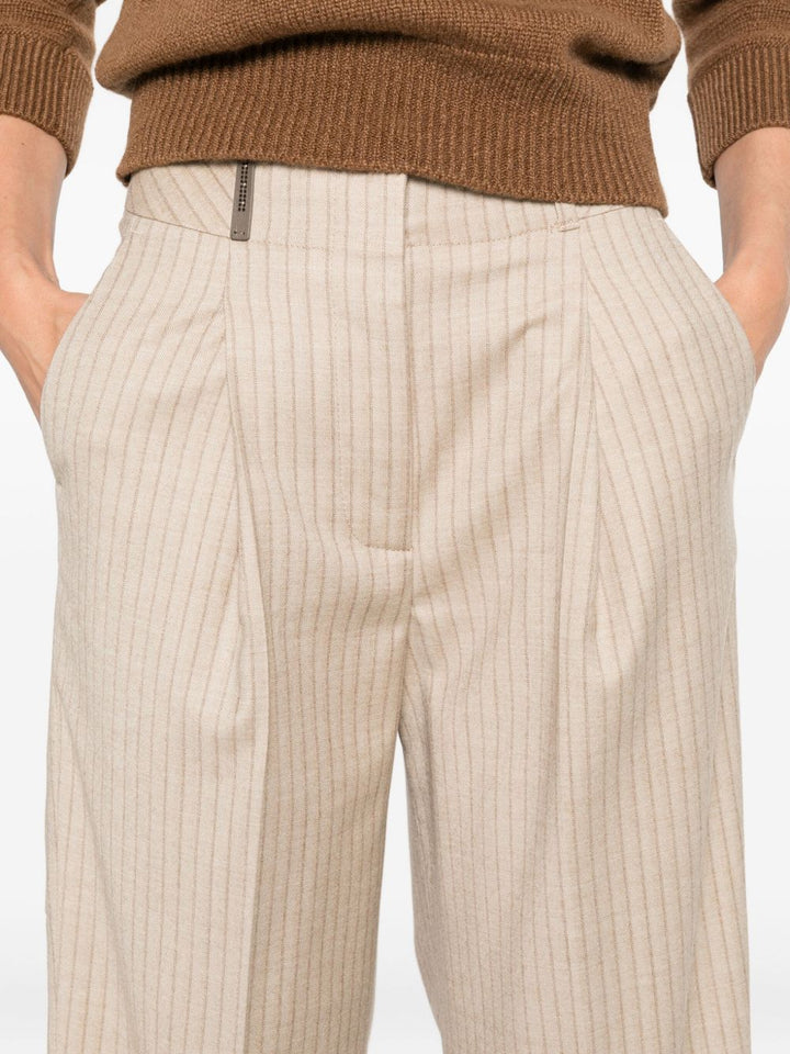 Peserico
Pantaloni gessati con piega