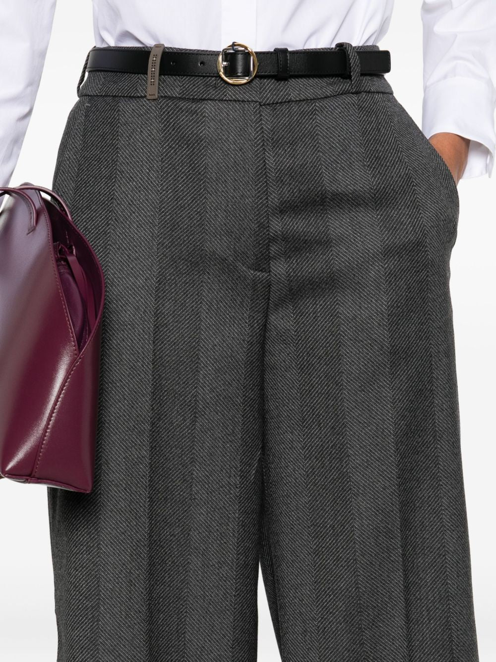 Peserico
Pantaloni con motivo a spina di pesce