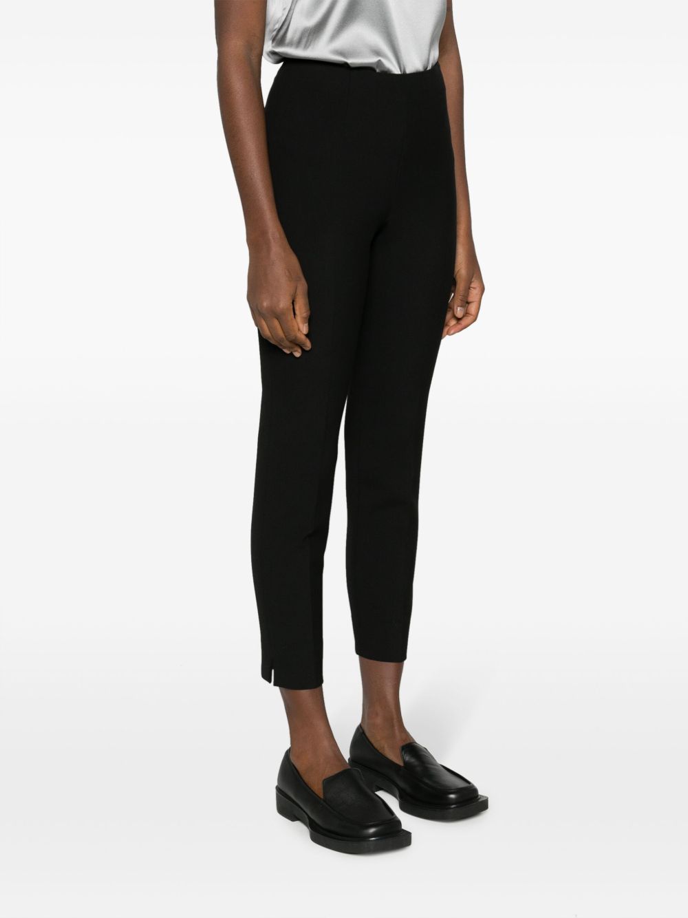 Peserico
Pantaloni neri elasticizzati