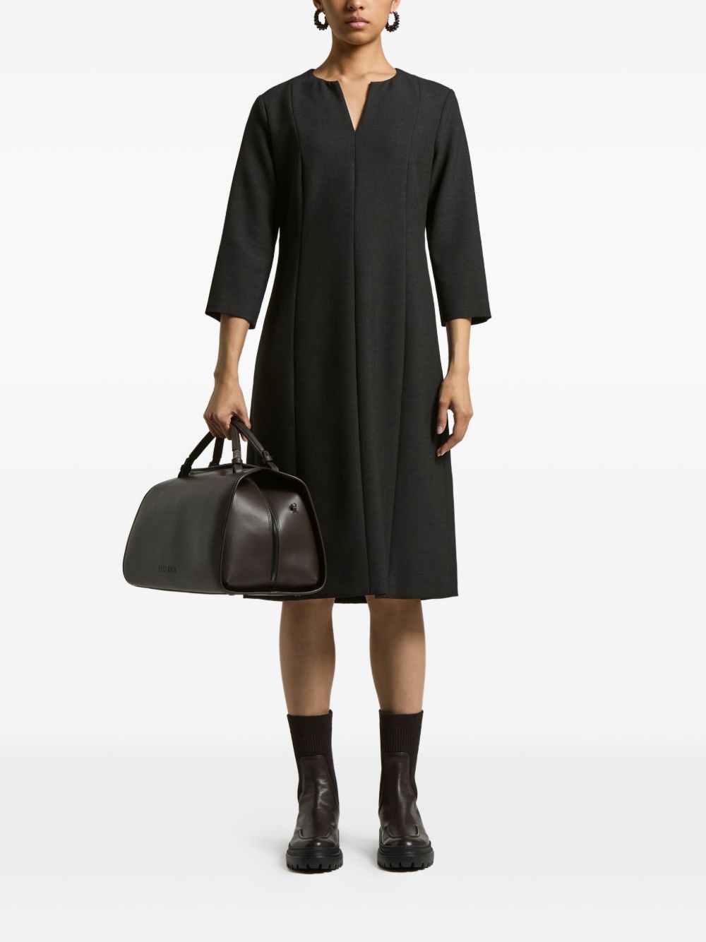 Peserico Abito grigio con scollo a V