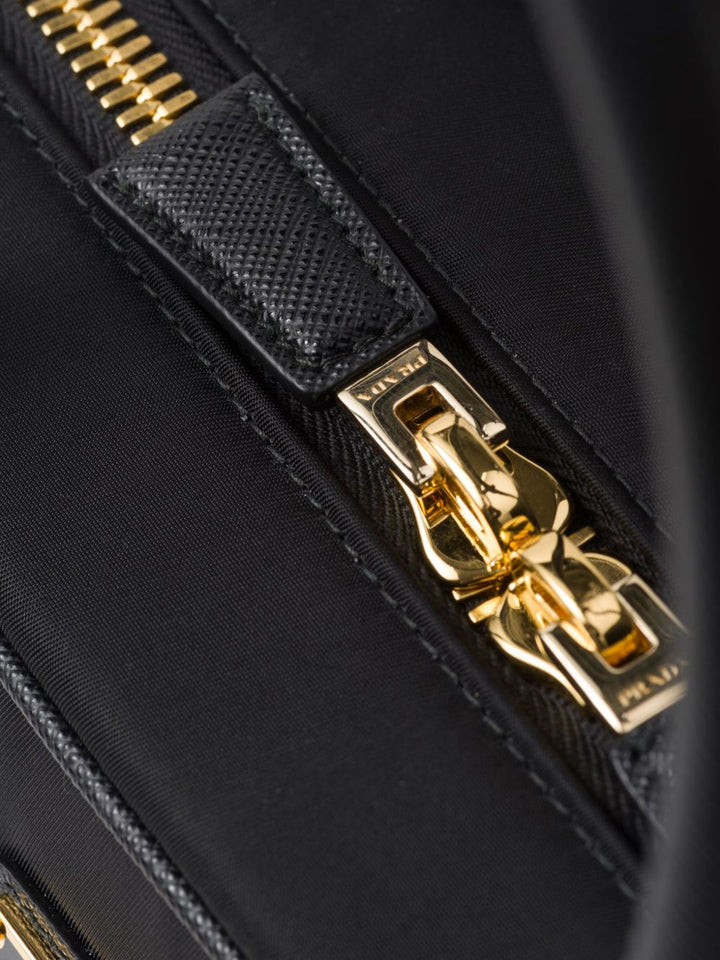 Prada Borsa in nylon riciclato nero