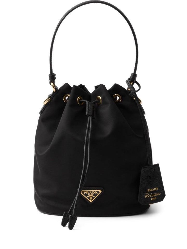 Prada
Borsa nera con coulisse