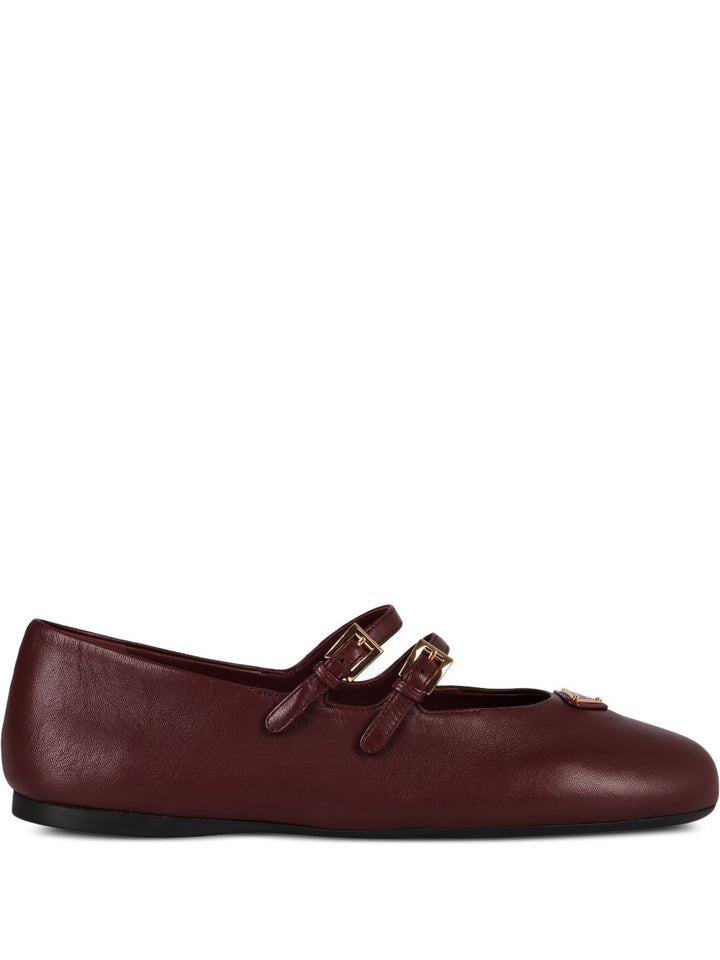 Prada
Ballerine in pelle con doppia fibbia