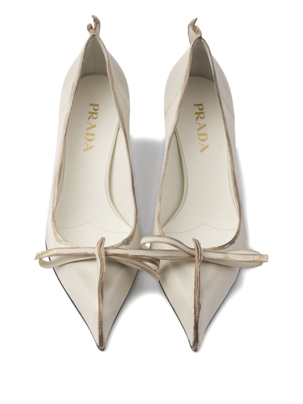 Prada
Décolleté