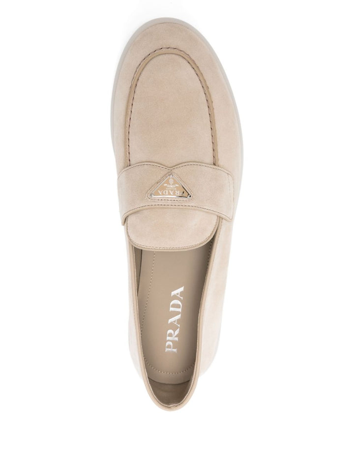 Prada

Mocassino in pelle scamosciata