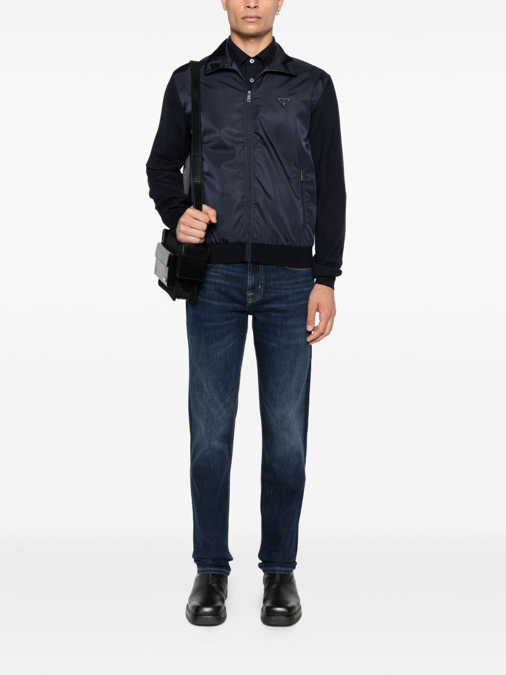 Prada
Giacca con applicazione