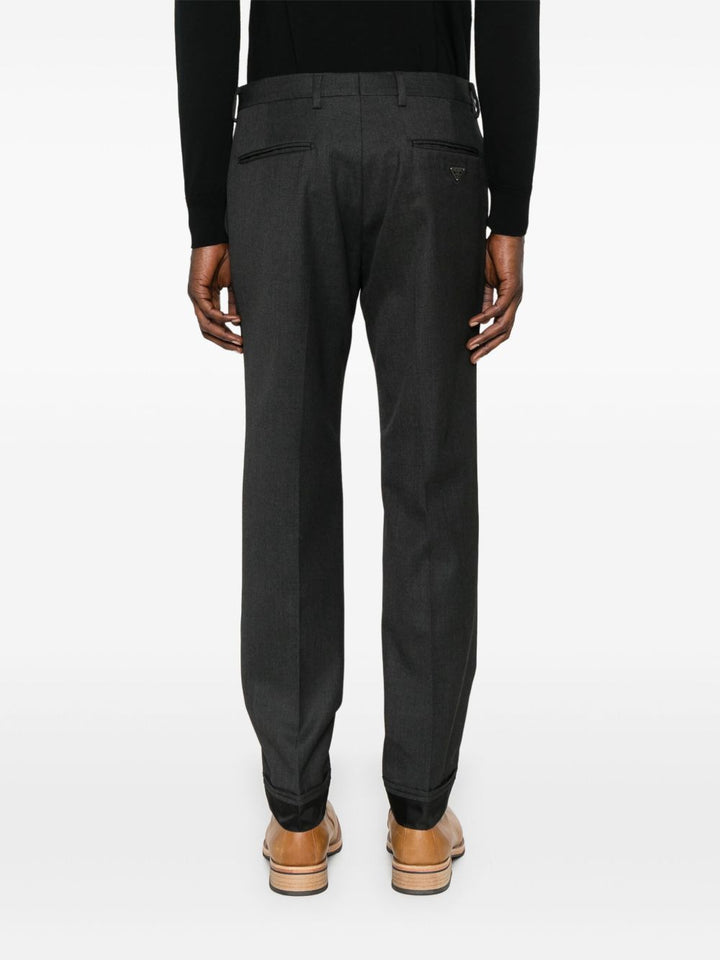 Prada
pantaloni sartoriali
